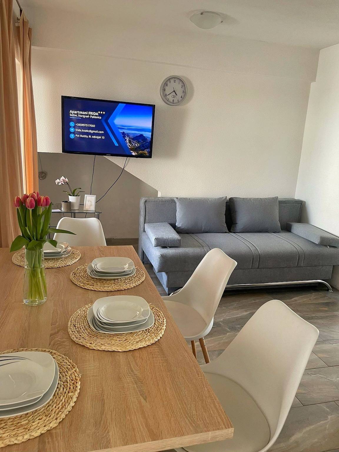 Entire apartment, Two bedroom apartment with terrace Seline, Paklenica A-21261-a in Starigrad, Zadar