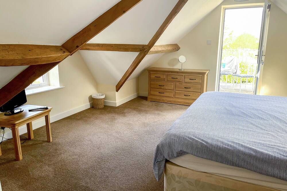 The Coach House, character holiday cottage in Llanrwst in Llanrwst, Snowdonia