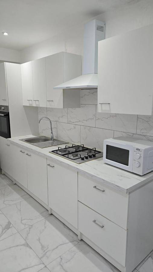 Gîte pour 7 personnes, avec Balcon et Terrasse ainsi que Jardin et Vue dans Marcinelle
