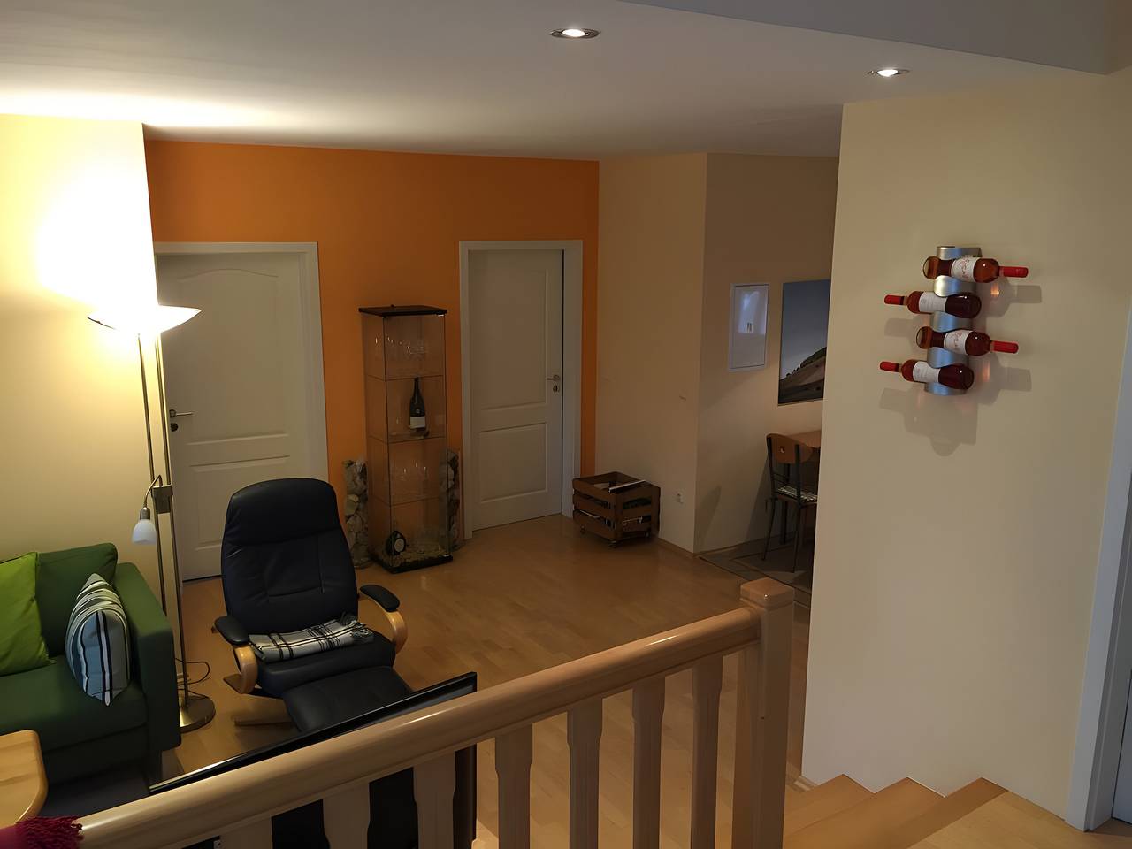 Ganze Wohnung, Ferienwohnung 'Eulenturm' mit Gemeinschaftsgarten, Balkon und Wlan in Iphofen, Fränkisches Weinland