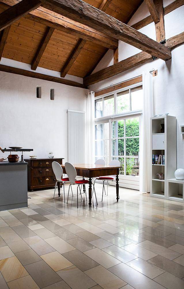 Ganze Ferienwohnung, Einzimmer-Wohnung mit Galerie für vier Personen in Schernfeld, Altmühltal