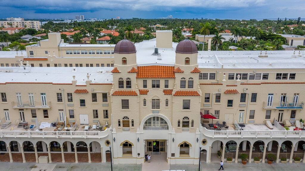 Ganze Wohnung, 🏝Palm Beach Island Condo-Hotel King Bed Studio•Walk to Beach🏖 in Palm Beach, Palm Beach County