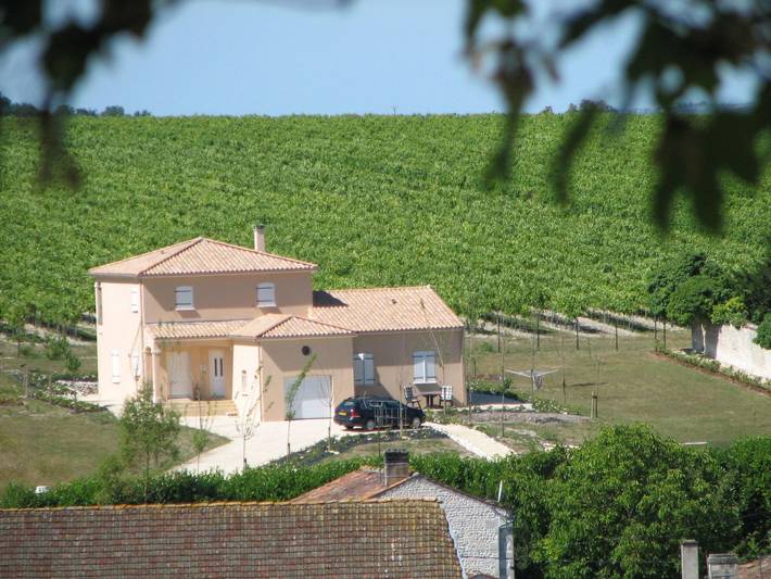 Villa pour 4 personnes, avec jardin et piscine - 1