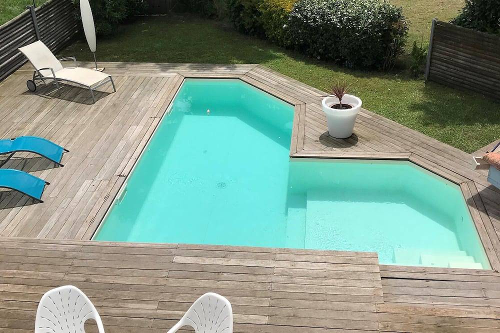 Villa con piscina en el centro de Soorts-Hossegor in Hossegor, Côte d’Argent