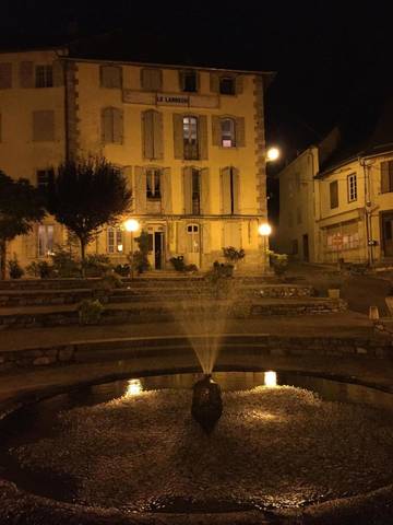 Chambre d’hôte pour 2 personnes, avec terrasse et vue à Castillon-en-Couserans