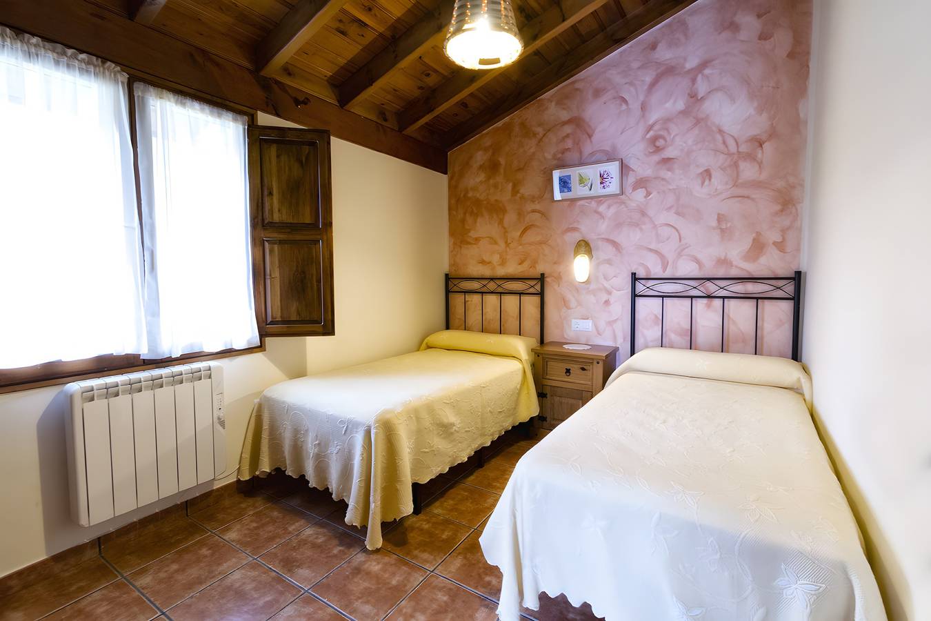 Apartment 'Trasgu' with Mountain View, Private Terrace and Wi-Fi in Cangas de Onís, Asturias Province