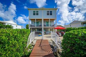 Villa for 10 Guests in Marathon, Monroe County, Picture 3