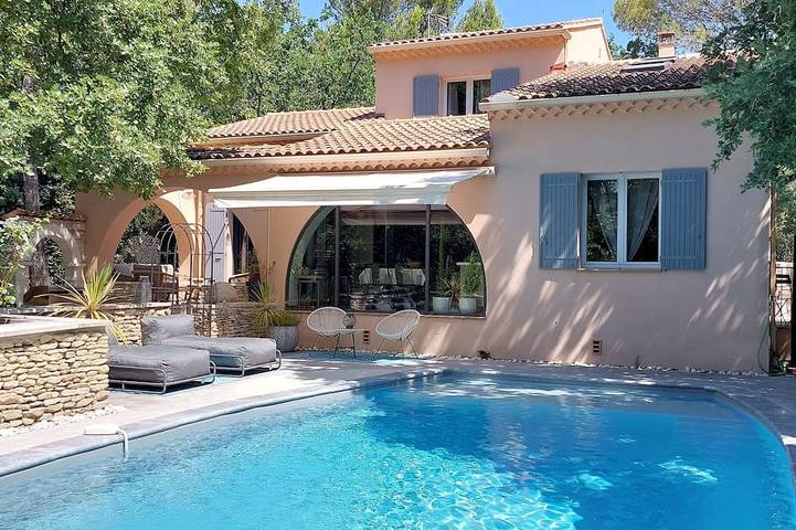 Villa pour 10 personnes, avec Balcon et Jardin à L'Isle-sur-la-Sorgue
