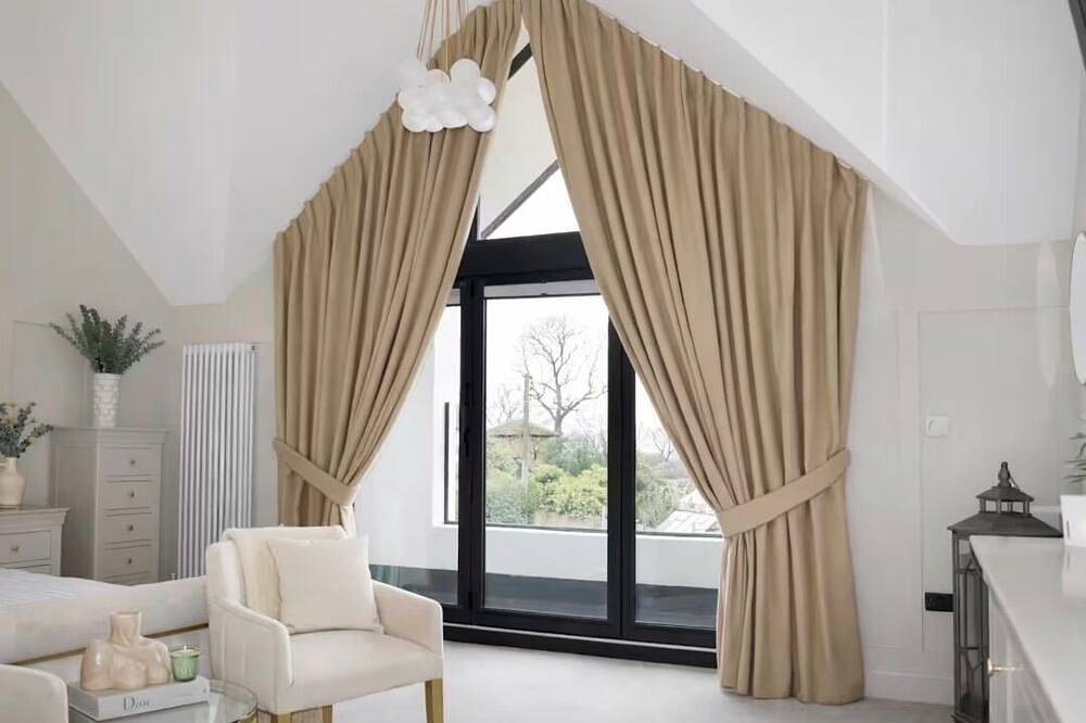 Rochester Retreat, Spacious 5 Bedroom House in Kent
