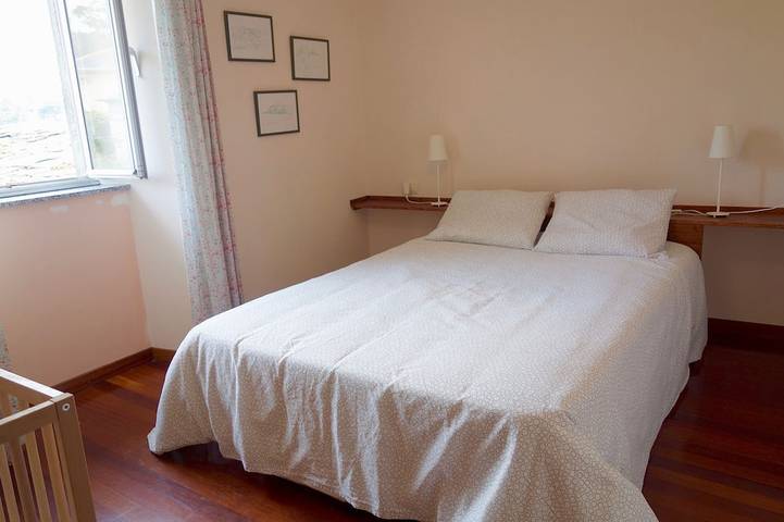 Chalet d'été idéalement situé, à deux pas de 5 plages immaculées! in Ortigueira, Rías Altas