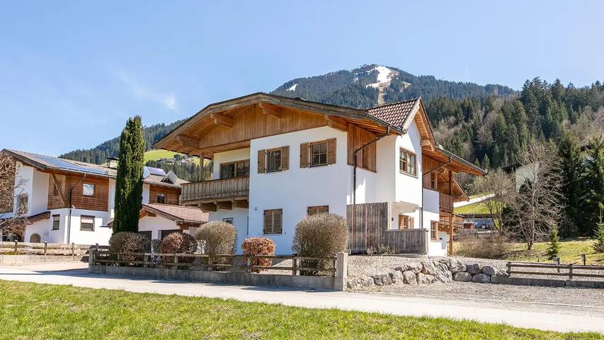 Hütte für 7 Personen, mit Terrasse in Westendorf (Tirol)