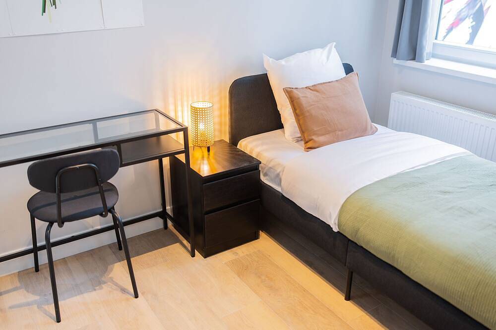 Rotterdam Oasis 3 Bdr apartment Juf in Rotterdam, South Holland