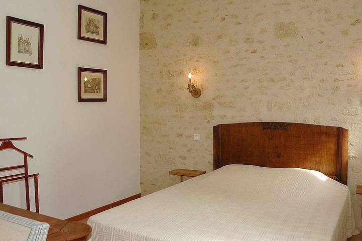 Gîte pour 4 personnes, avec terrasse et jardin à Cheillé - 2