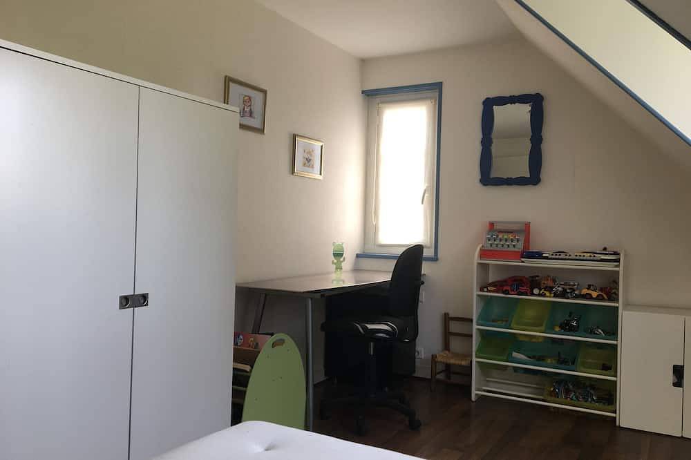 Fully equipped seaside villa (bikes, books, games etc...) and cottage in Agon-Coutainville, Coutances und Umgebung