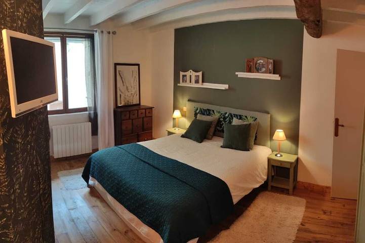 Location de vacances pour 4 personnes, avec terrasse, animaux acceptés à Fourcès - 2