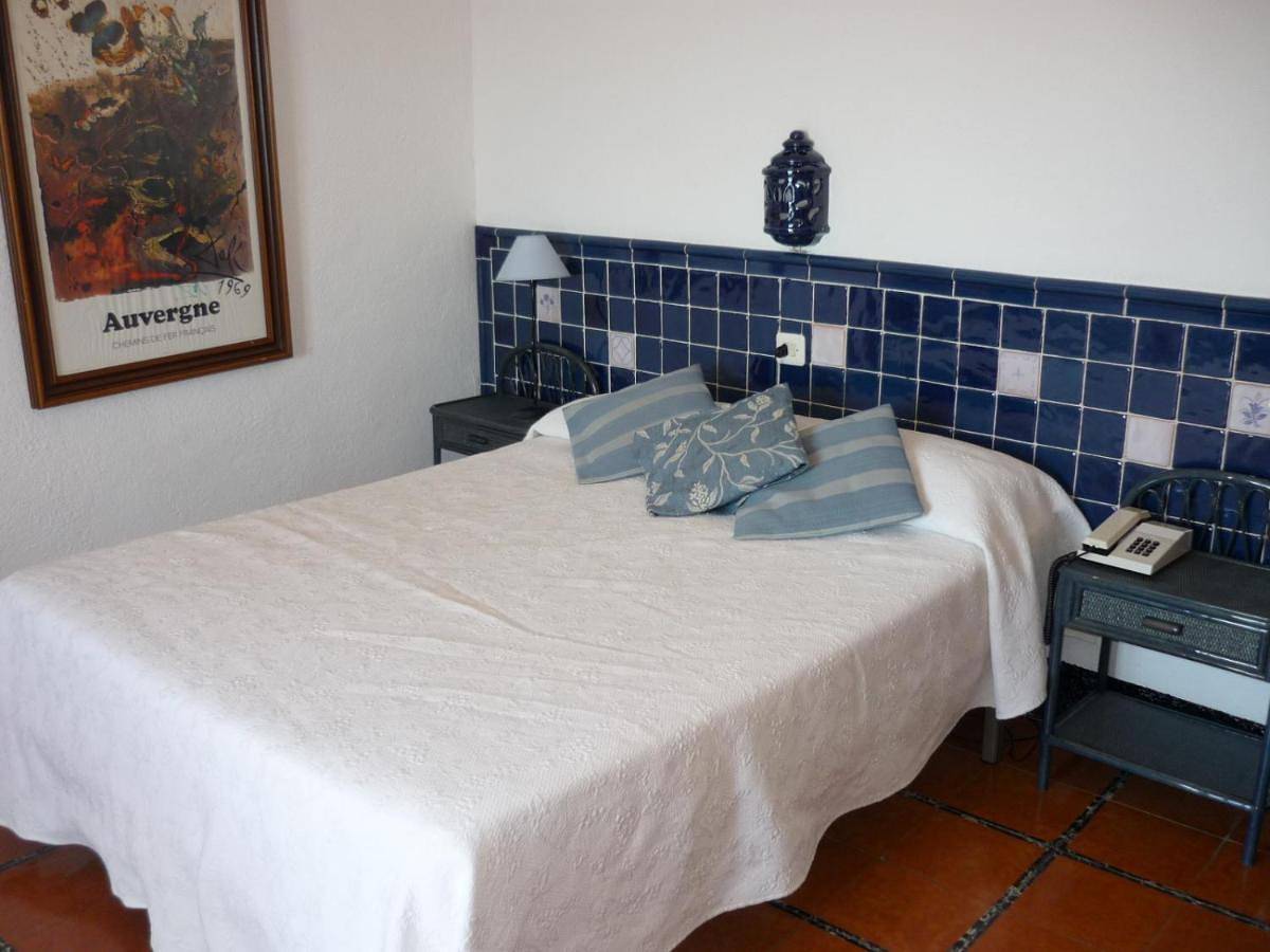 Superior Double or Twin Room with Sea View in Portilligat, Cadaqués