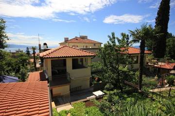 Maison d’hôte pour 3 personnes, avec balcon dans Grad Opatija