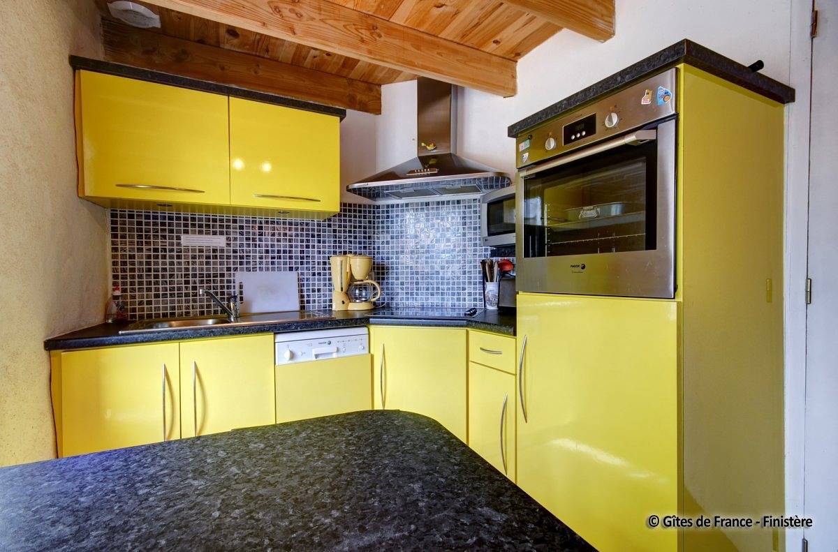 Ty melen in Huelgoat, Châteaulin und Umgebung