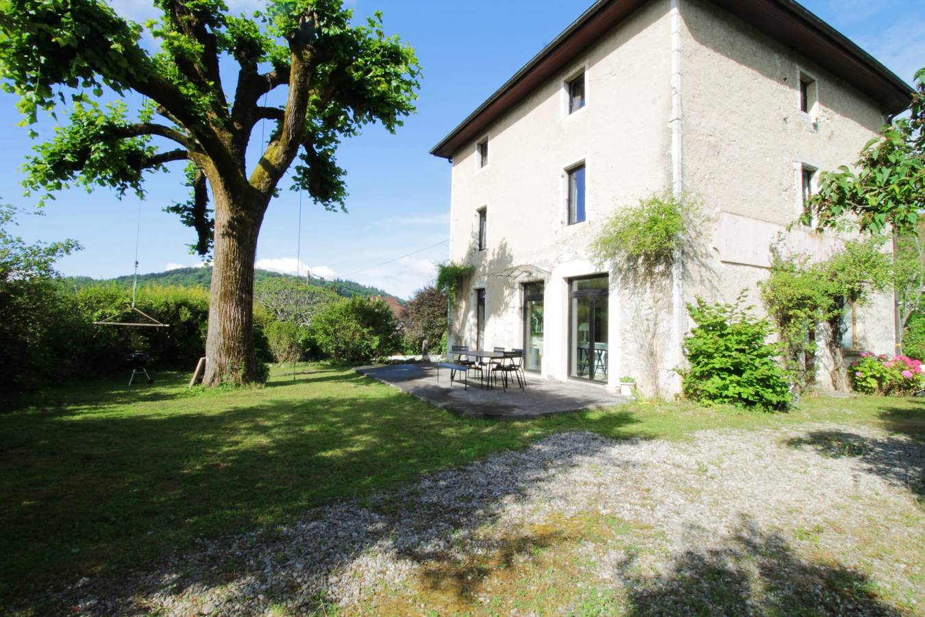 Ferienhaus für 9 Personen mit Garten in Billième, Chambéry und Umgebung
