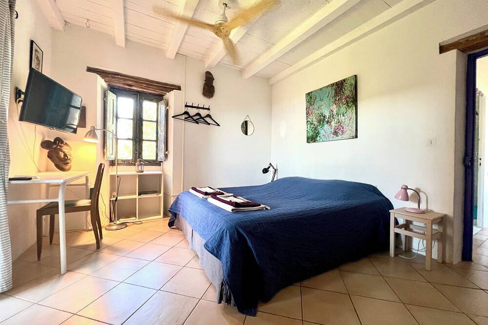 Maison U Ponte- 6ha estate, exceptional sea view, change of scenery guaranteed! in Biguglia, Capo Corso