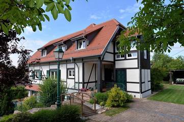 Gîte pour 5 personnes, avec vue ainsi que vue sur le lac et terrasse à Zimmersheim