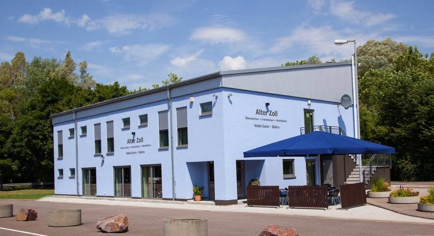 Hotel, mit Terrasse und Garten in Kleinblittersdorf