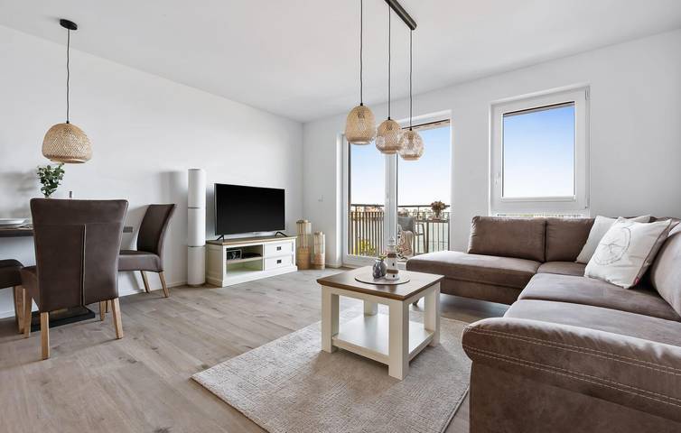 Ganze Ferienwohnung, Apartment mit Meerblick, Terrasse und Parkplatz, 1 km zum Strand in Olpenitz, Kappeln