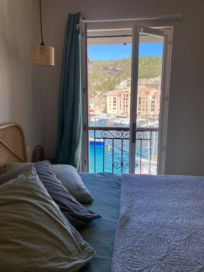 Gîte pour 4 personnes, avec jardin et vue dans Citadelle De Bonifacio - 2