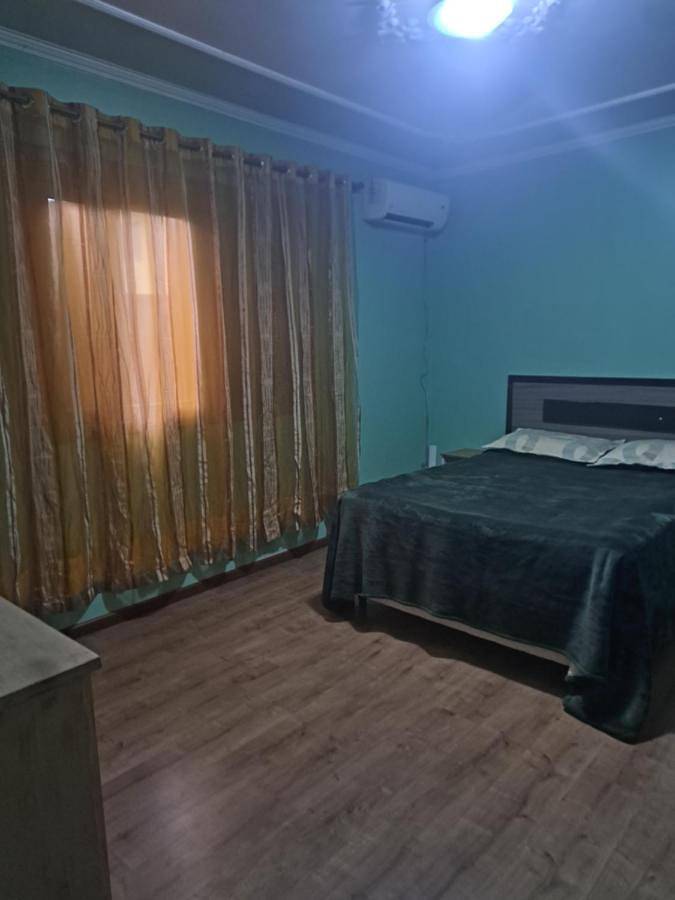 Alojamiento y desayuno para 2 personas, con jardín - 1