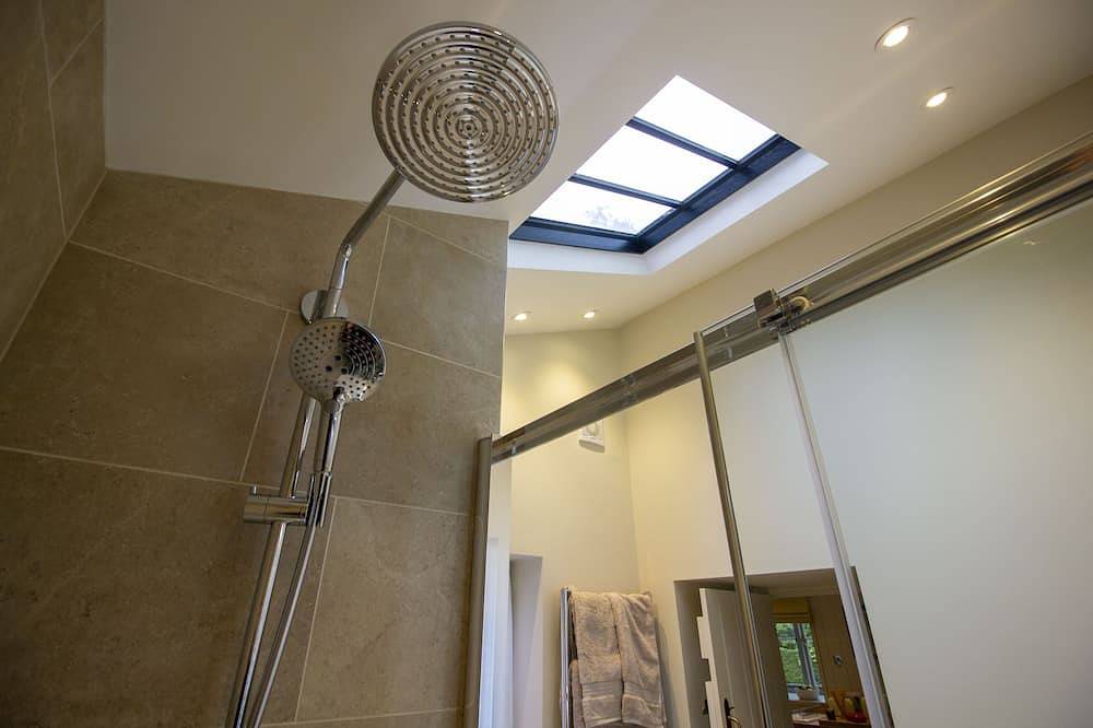Converted Luxury Barn - The Potting Shed - Grade Ii listed in Cirencester, Gloucestershire