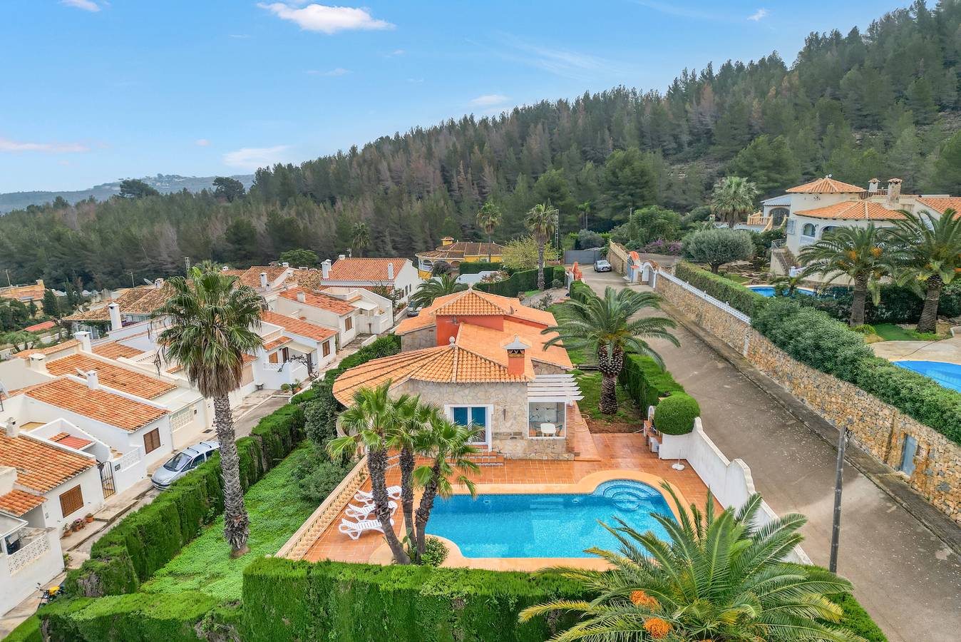 Villa 'Sabina' avec vue sur la mer, piscine privée et Wi-Fi in Montgo, Dénia