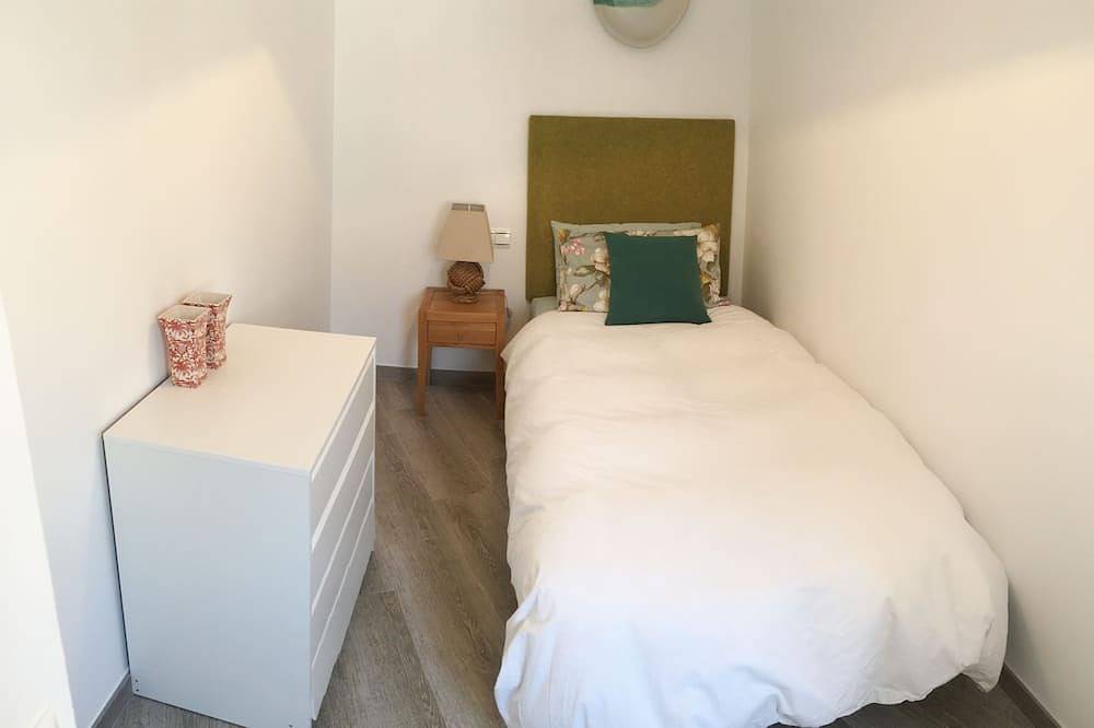 Entire apartment, Athina House - 3 bedroom luxury apartment in Cómpeta, Málaga Province