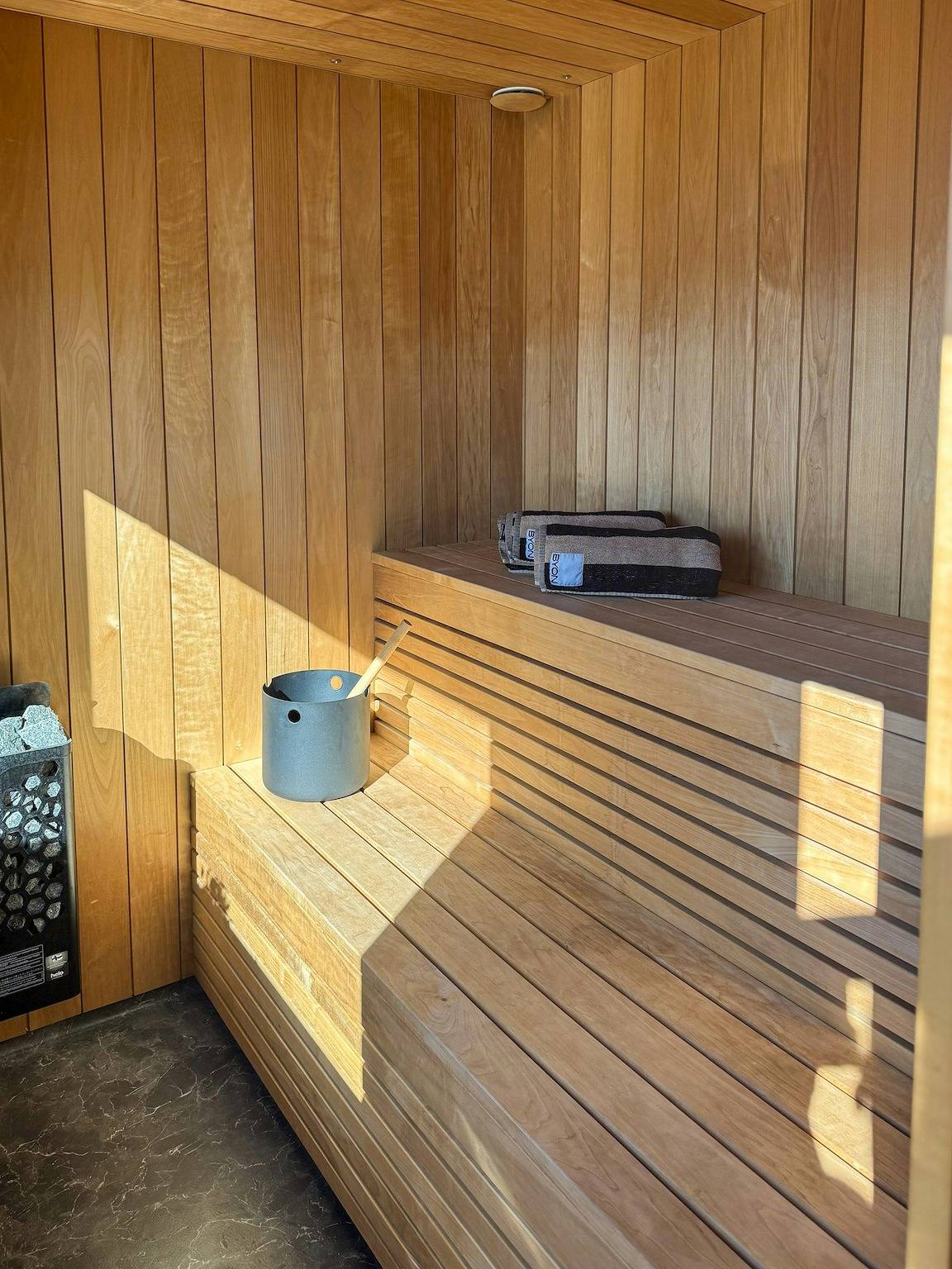 Mini-Haus mit Sauna bei der Schlossruine Sundholm in Borås, Västergötland