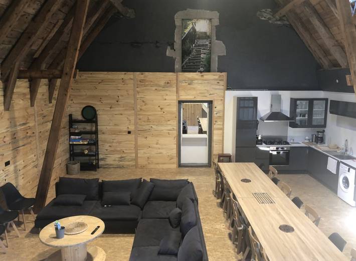 Gîte pour 8 personnes, avec jardin à Avèze - 4