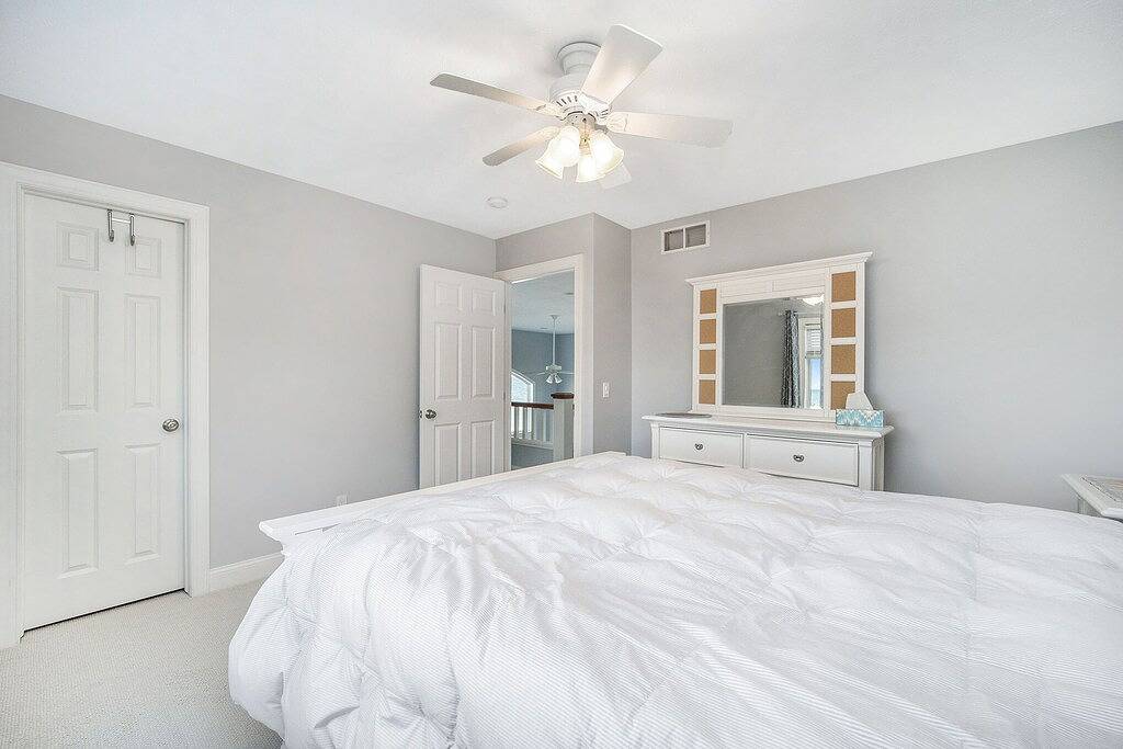 Exquisite Private Lake Front Family Home in Manistee, Manistee County