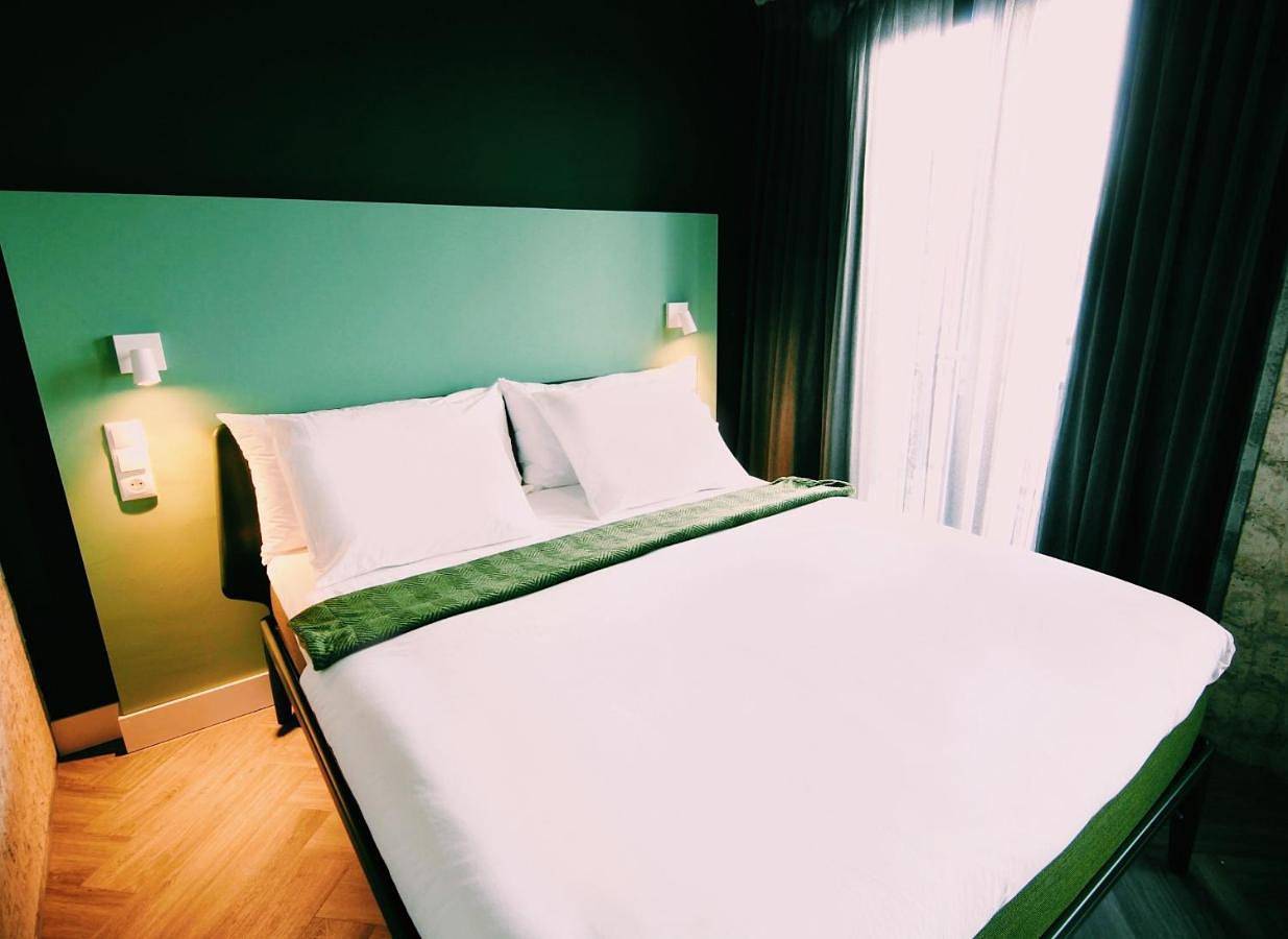 Double Room with Balcony in Rotterdam, Zuid-Holland
