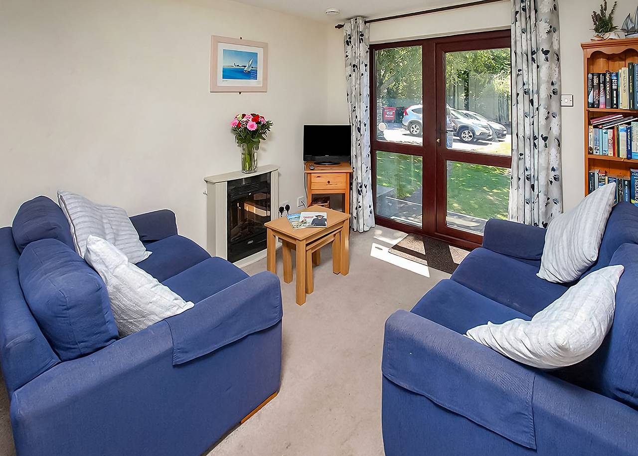 Chalet for 4 People in Cornwall, South West England