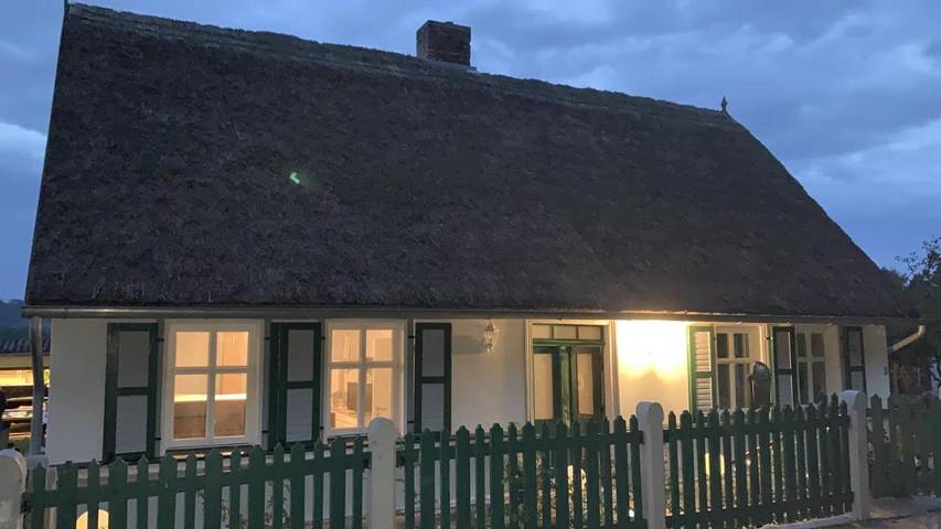 Gästehaus für 2 Personen, mit Balkon und Terrasse sowie Garten