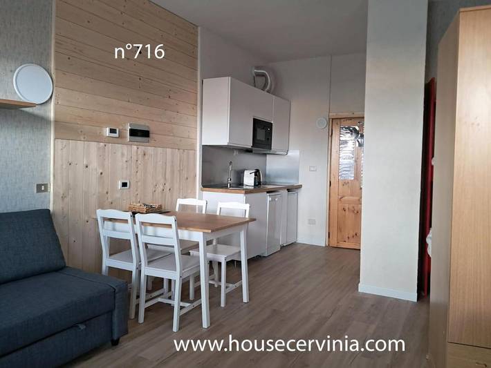 Gîte pour 5 personnes, avec vue et balcon, animaux acceptés à Breuil-Cervinia - 2