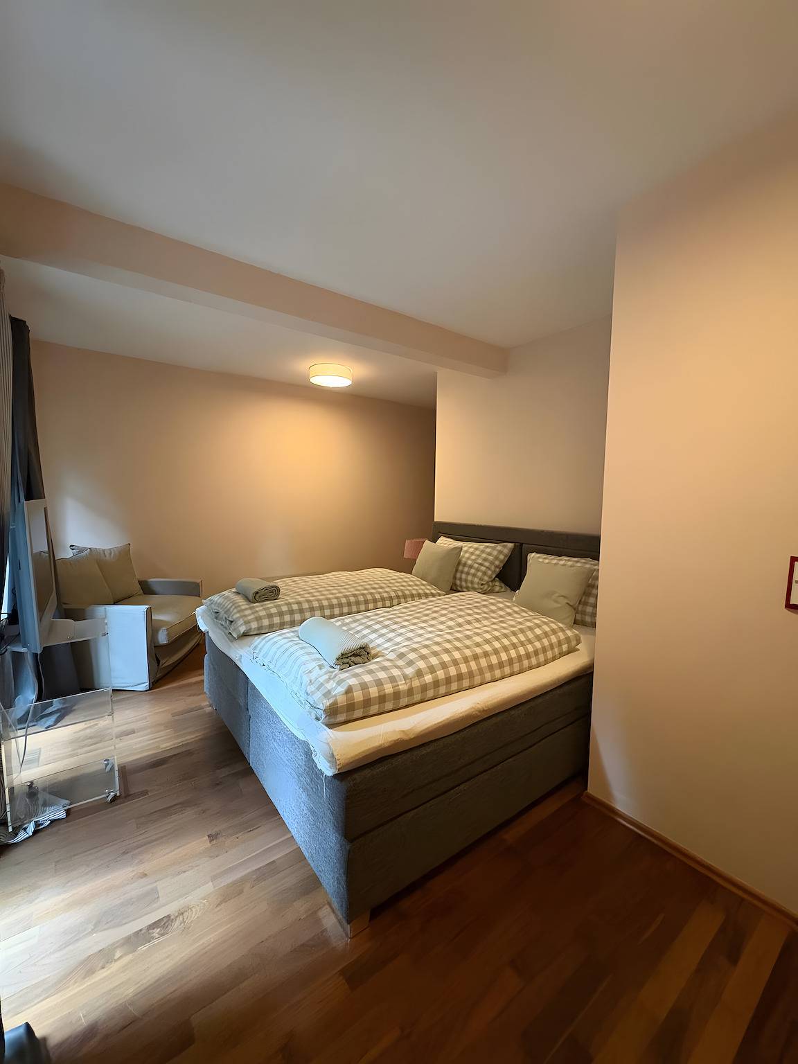 Gästehaus 'Traumhaus' mit privater Terrasse, Wi-Fi und Klimaanlage in Bergedorf Hamburg, Hamburg