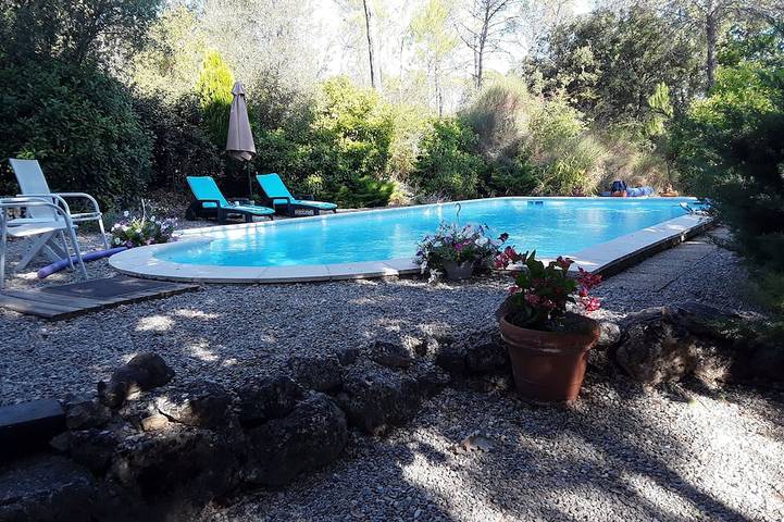 Appartement de vacances pour 2 personnes, avec terrasse ainsi que piscine et jardin - 1