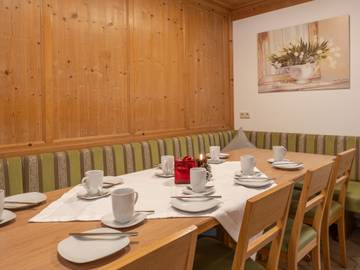 Ferienwohnung für 11 Personen in Kappl, Tirol, Bild 2