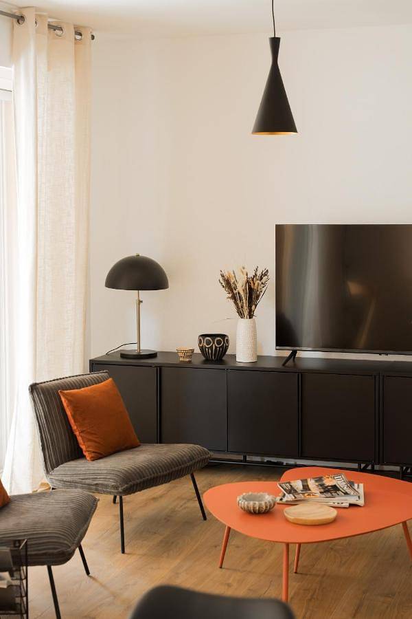 Gîte pour 6 personnes, avec jardin et terrasse dans Gare De Bastia - 4