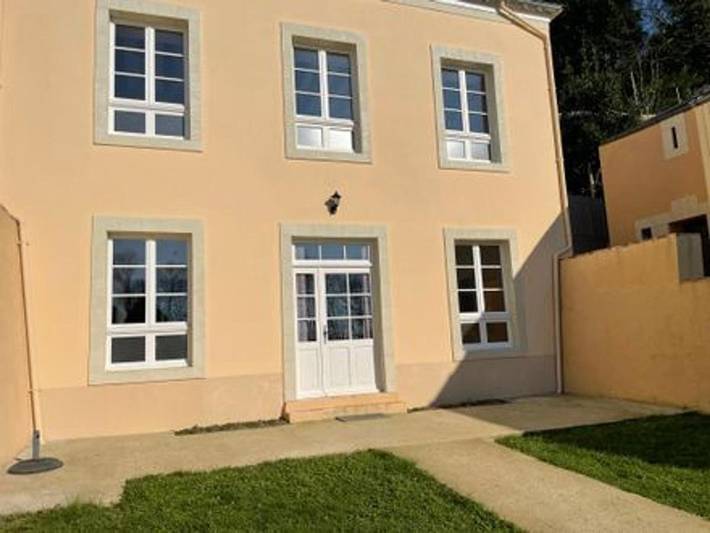Location de vacances pour 6 personnes, avec jardin à Sablé-sur-Sarthe - 2