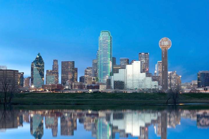 Apartamento para 4 personas, con piscina y terraza, Se admiten mascotas en Dallas