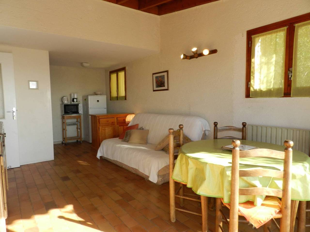 Ganze Wohnung, 2-Zimmer-Wohnung mit Meerblick-Terrasse, Parkplatz in Le Lavandou in Le Lavandou, Toulon Region