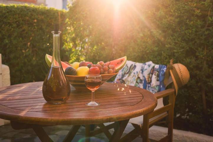 Gîte pour 5 personnes, avec vue et jardin dans Aliki - 4