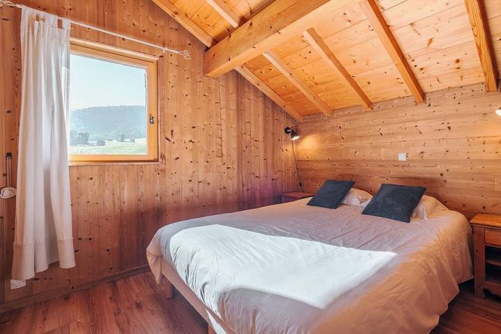 Gîte pour 15 personnes, avec sauna et terrasse ainsi que jardin et jacuzzi à La Compôte - 4