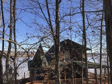 Lake House for 6 Guests in Hoosier National Forest, Indiana, Picture 4