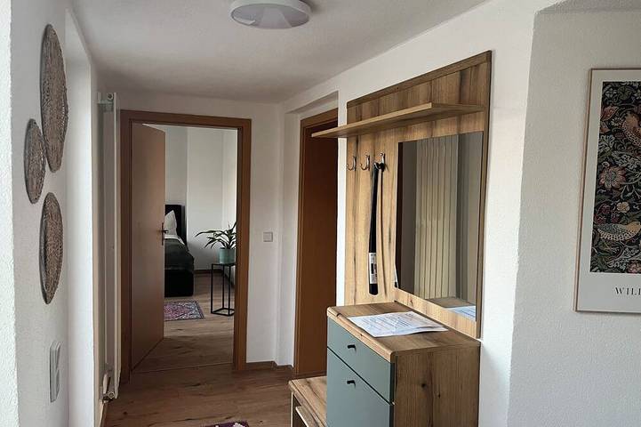 Ganze Wohnung, Schlossstube - gemütliche Altstadt Wohnung mit Balkon direkt am Markt in Torgau, Nordsachsen